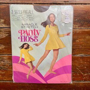 NOS Vintage 60s 70s Miracle Stretch Pantyhose Coffee Size 1 Retro Graphics NEW
